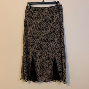 3/$21 • Brown Midi Skirt w/ Black Detailing Medium